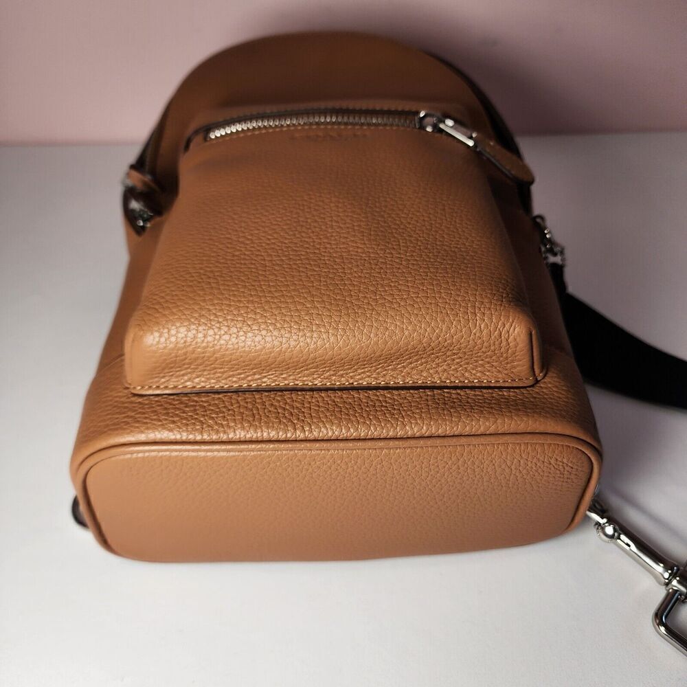 NWT COACH 2540 West Pack Sling Bag Backpack Refined Pebble Leather Light Saddle - Picture 5 of 6